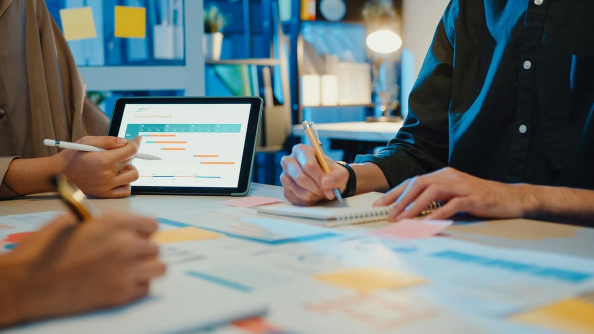 Pianificazione timeline progetto temporary management in PMI